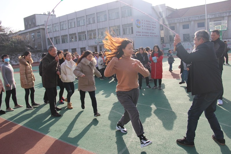 欢声笑语迎新春-常州市金坛西城实验小学城西分校